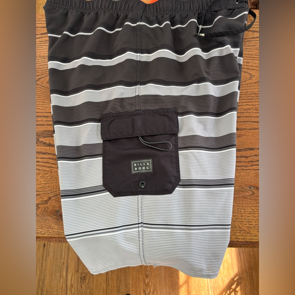 Billabong Men's Black and Gray Striped Board Shorts
